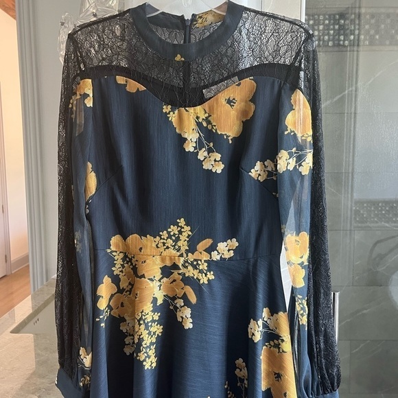 Sachin & Babi Velir Mock-Neck Floral-Print Georgette Dress w/ Lace - Picture 9 of 14